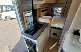 Citroen BURSTNER Campeo 540 4x4 Black forest image