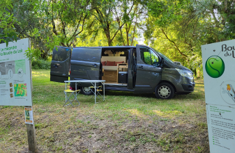 Ford CAMPEREVE COMPACT image