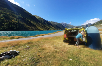 Volkswagen TRANSPORTEUR T5 VAN image