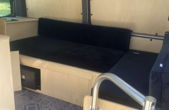 Volkswagen TRANSPORTEUR T5 image