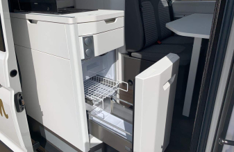 Volkswagen VOLKSWAGEN GRAND CALIFORNIA image