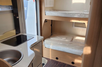  MC LOUIS GLAMYS image