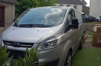 FORD CAMPEREVE COMPACT image