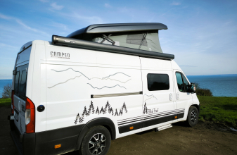 Citroen BURSTNER Campeo C640 black forest image