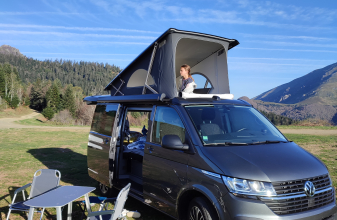 Volkswagen VOLKSWAGEN CALIFORNIA image