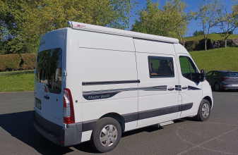 RENAULT FONT VENDOME EVASION image