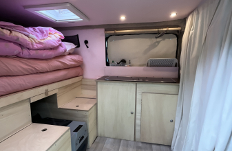 RENAULT ADRIA IZOLA image