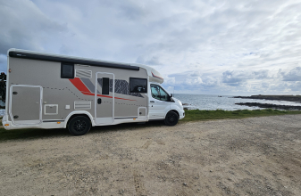 FORD CHALLENGER GRAPHITE EDITION image