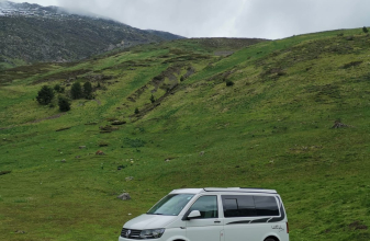 VOLKSWAGEN KLUBBER VANS image