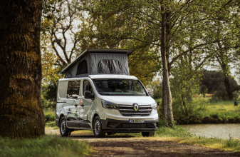 Renault AUTRE SUD By Van Mania image