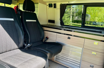 VOLKSWAGEN STYLEVAN EMOTION image