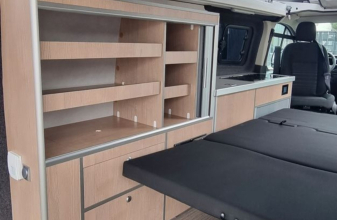 Ford AUTRE Ford Adventourer Transit rhino all in L2  image