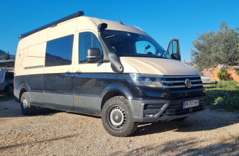 Volkswagen AUTRE CRAFTER 4x4  L4 Tout en van image