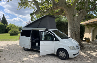 Mercedes MERCEDEZ VIANO image