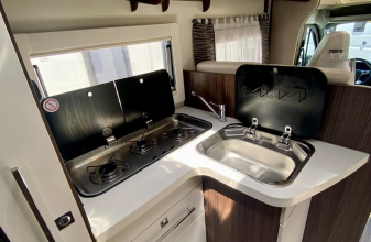 FORD BENIMAR TESSORO image