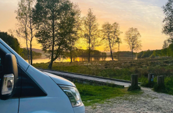 Ford AUTRE TRANSIT 4x4 image