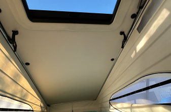 MERCEDES MERCEDES MARCO POLO image