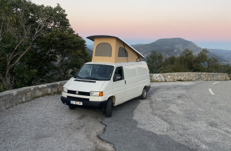Volkswagen VOLKSWAGEN T4 image