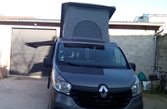 RENAULT MCC AUTO LOISIRS image