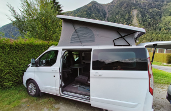 FORD CAMPEREVE COMPACT image