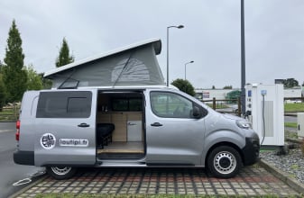 Peugeot AUTRE E-Expert image