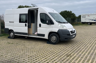 PEUGEOT BRAVIA MOBIL SWAN image