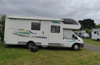 Ford CHAUSSON WELCOME 28 image