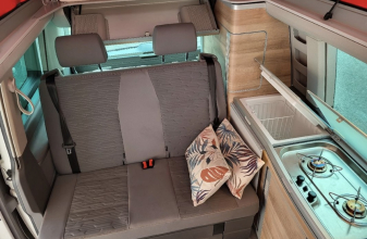 VOLKSWAGEN VOLKSWAGEN CALIFORNIA image