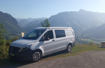 MERCEDES MERCEDES MARCO POLO image