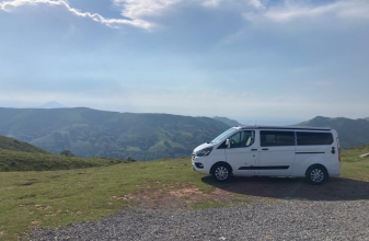 FORD COMPACT DREAMER image