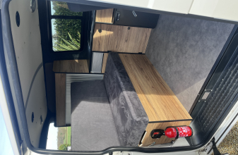 Volwagen Transporter T5 image