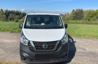 Nissan TRAFIC NV300 image