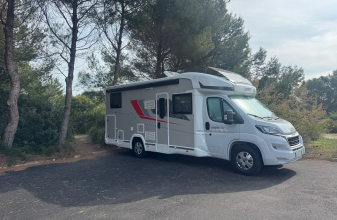 Peugeot CHALLENGER 384 étape édition image