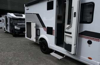 Ford PILOTE ATLAS A696G image