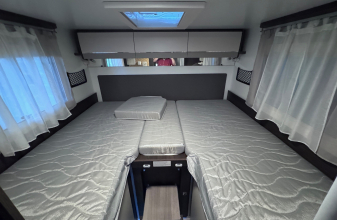 FORD BENIMAR TESSORO image