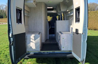  ROLLER TEAM Livingstone image