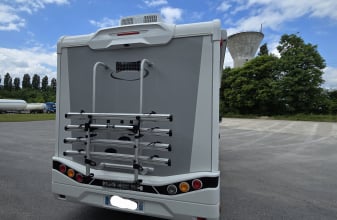 Ford MC LOUIS 373 image