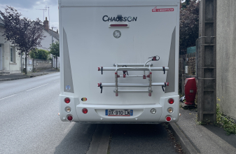 FORD CHAUSSON FLASH image