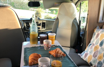 Ford HORON HORON GO 67 XT SELECT image