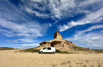 RENAULT STYLEVAN BASE RENAULT TRAFIC image