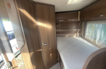 FORD CHAUSSON BEST OF image