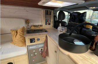 Renault AUTRE Trafic III L2H1 image