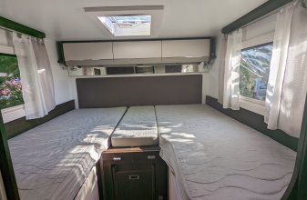 FORD BENIMAR TESSORO image