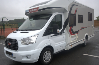 FORD CHALLENGER GRAPHITE EDITION image