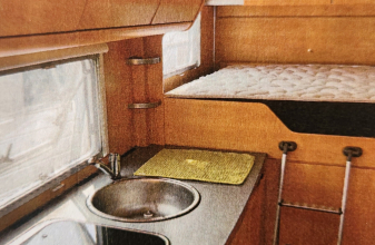 Ford SUNLIGHT Capron image