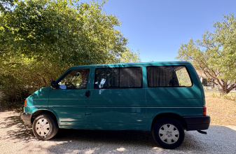 Volkswagen MULTIVAN T4 image
