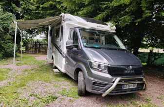 Man KNAUS 4*4 TGE 3.180