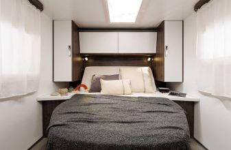 Ford BENIMAR TESSORO 495 UP image