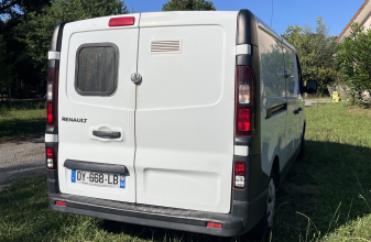 RENAULT FONT VENDOME ESCAPADE image