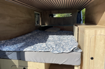 RENAULT FONT VENDOME ESCAPADE image